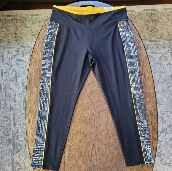 Xersion Black Patch 7/8 Performance Hi-Waisted Leggings Size Women's XXL NEW - Picture 1 of 11